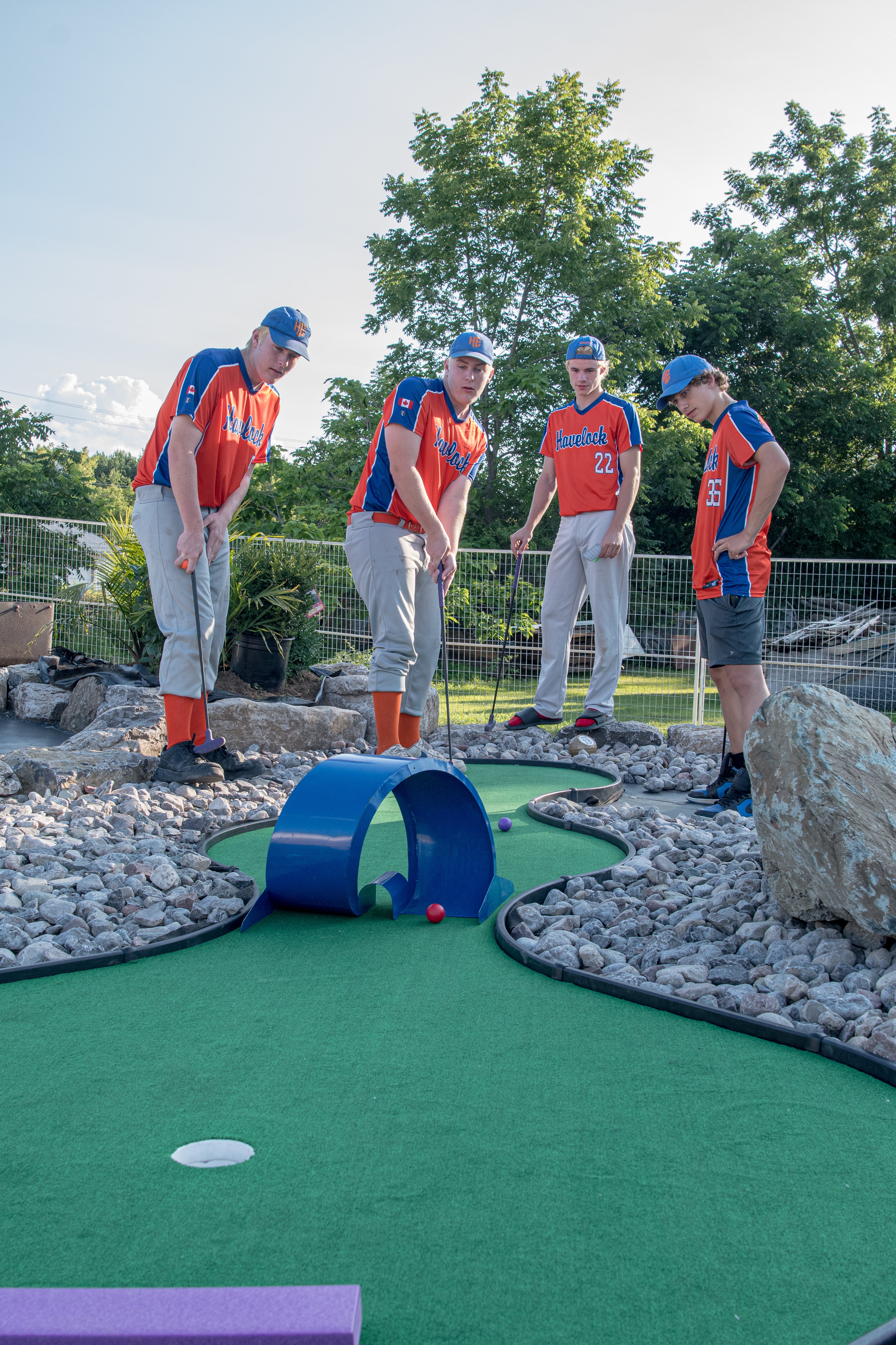 Mini-Golf Is Back!